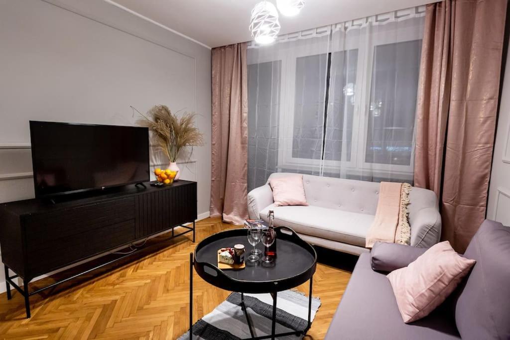 Apartmán Elegant, Comfortable In The Heart Of Warsaw! Exteriér fotografie